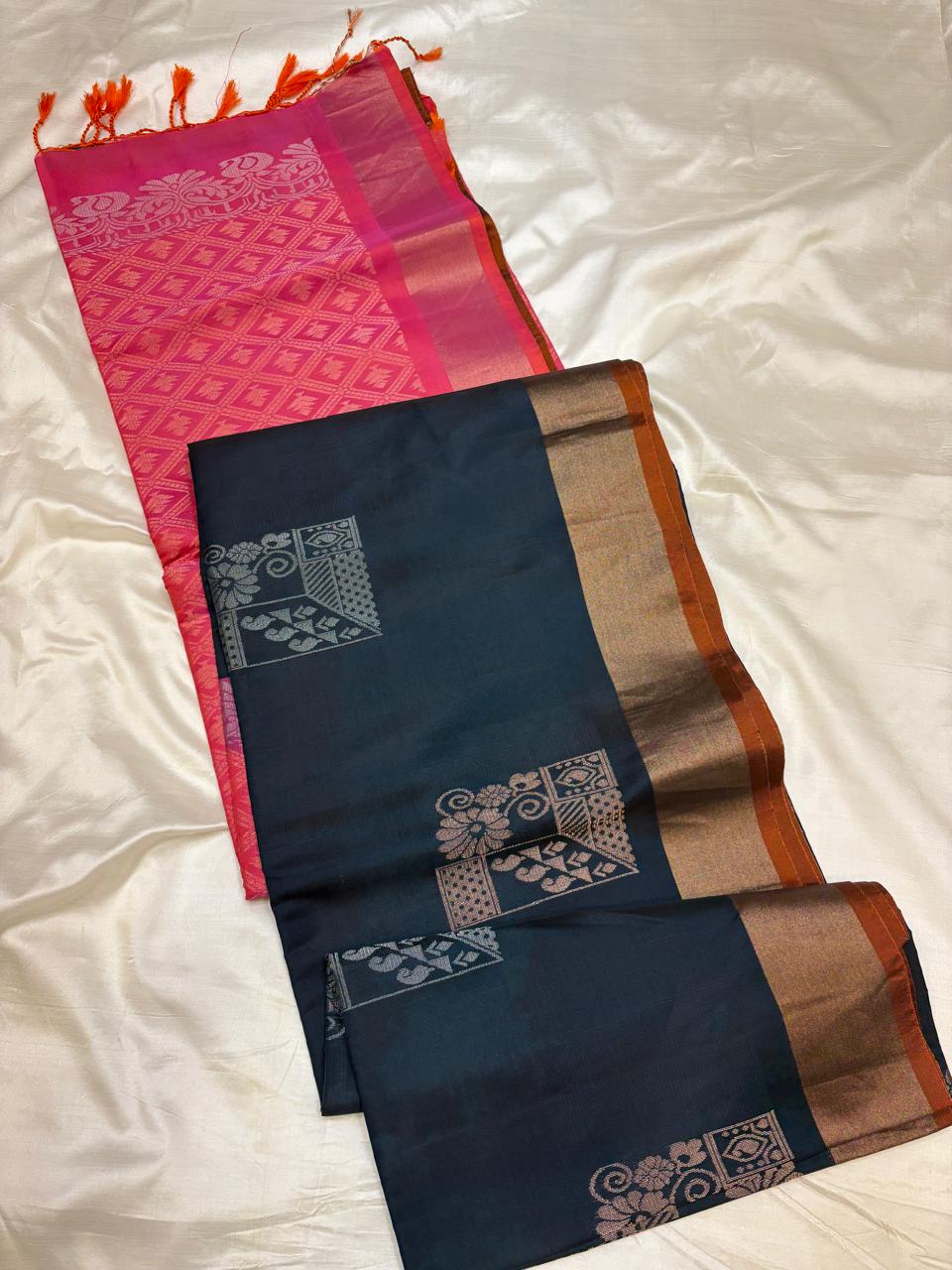 Uppada Tissue Border