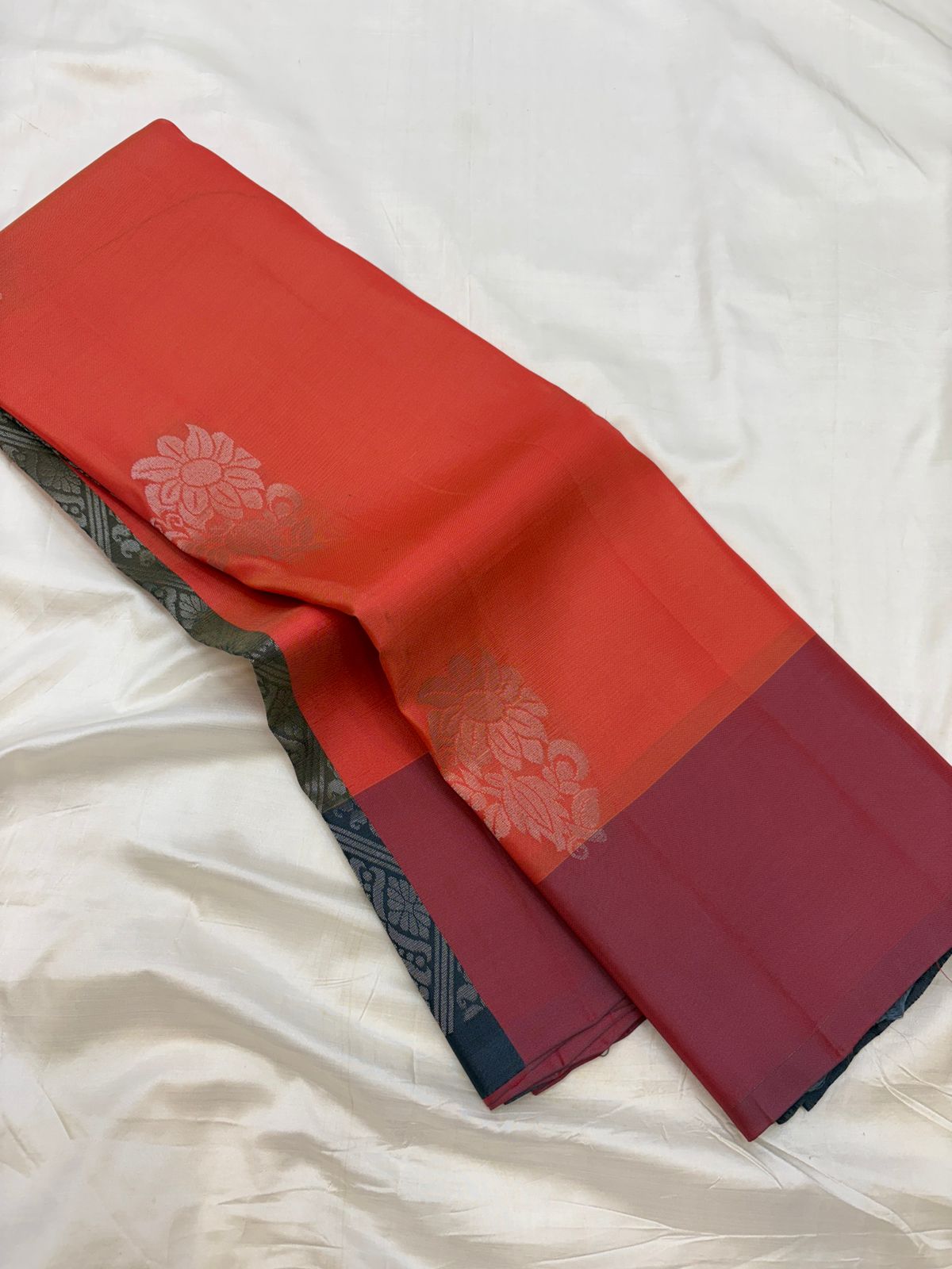 Uppada Soft Silk - Contrast