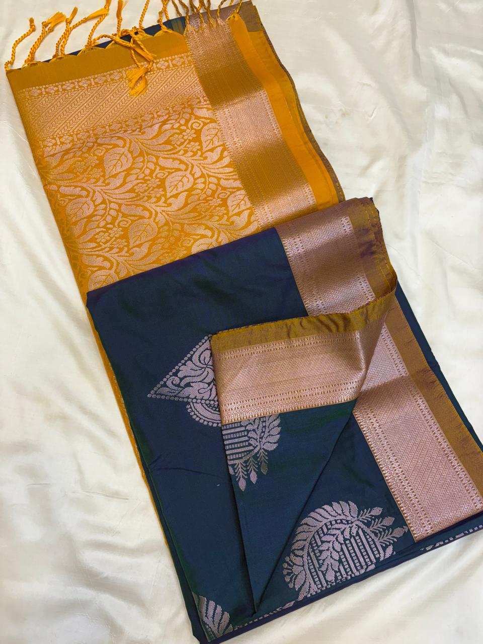 Semi Silk Tissue border