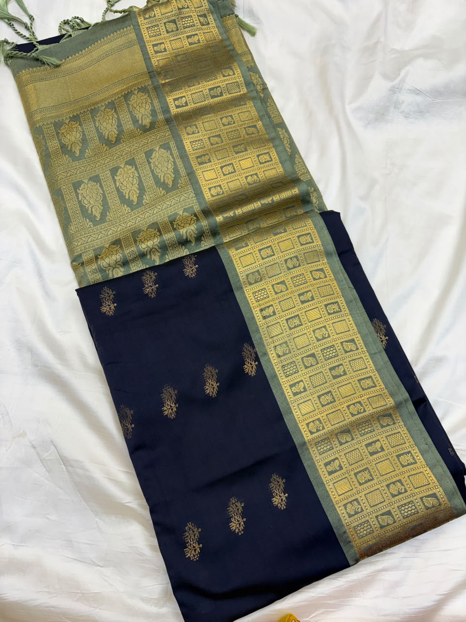 Kanchi semi soft silk