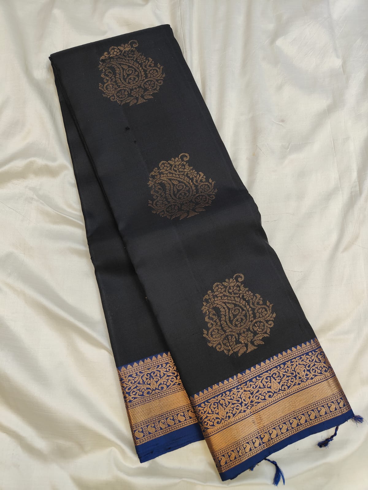 Kanchi border soft silk