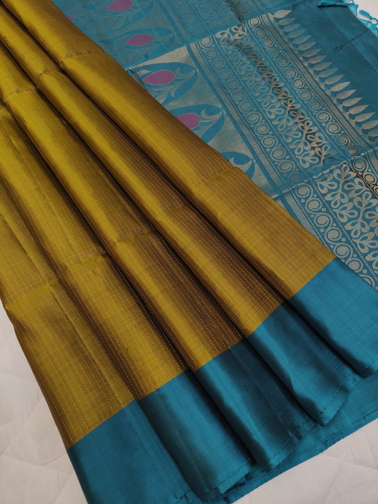 Vairaoosi Soft silk Sarees