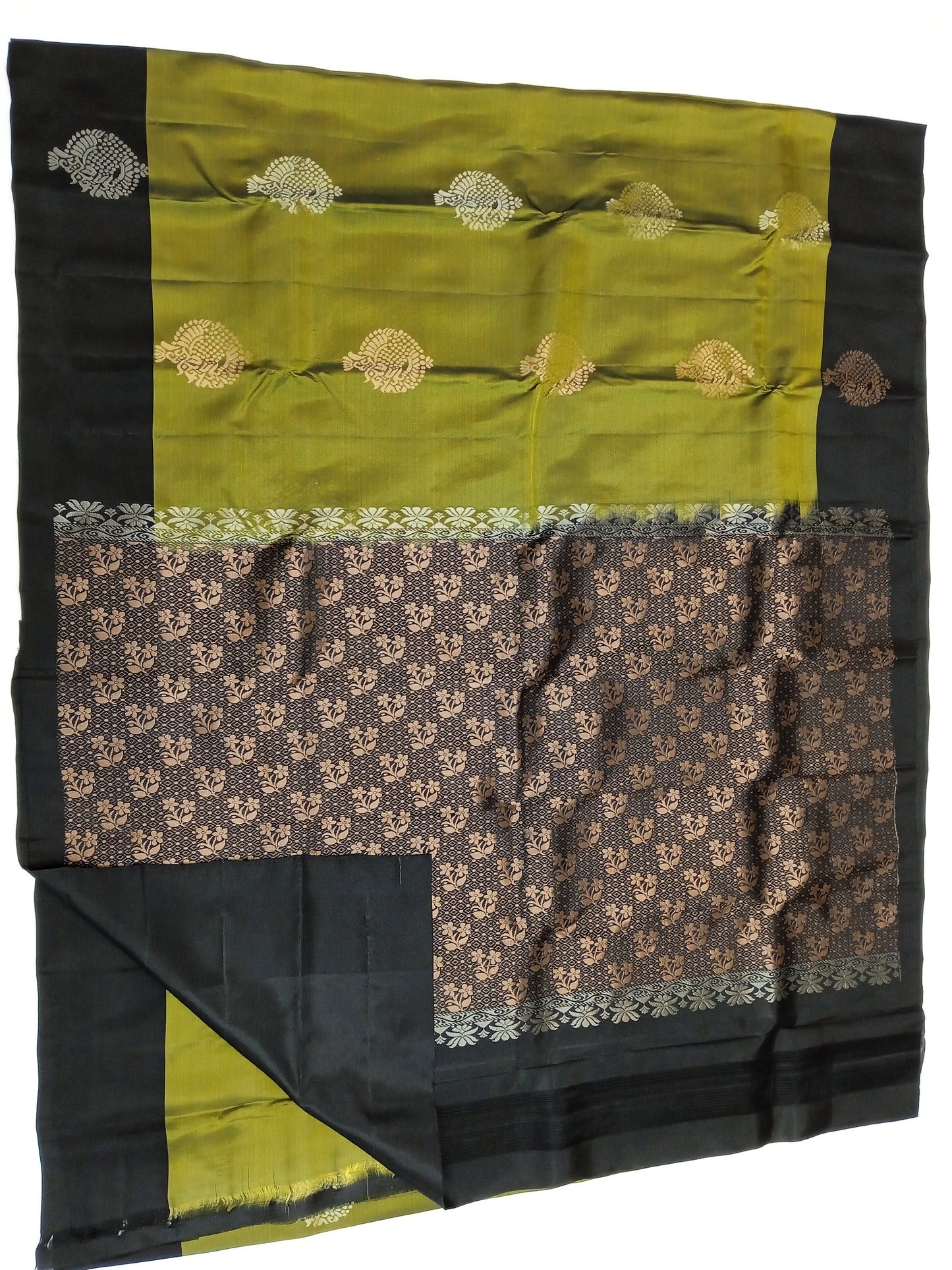 Uppada Soft Silk - Contrast