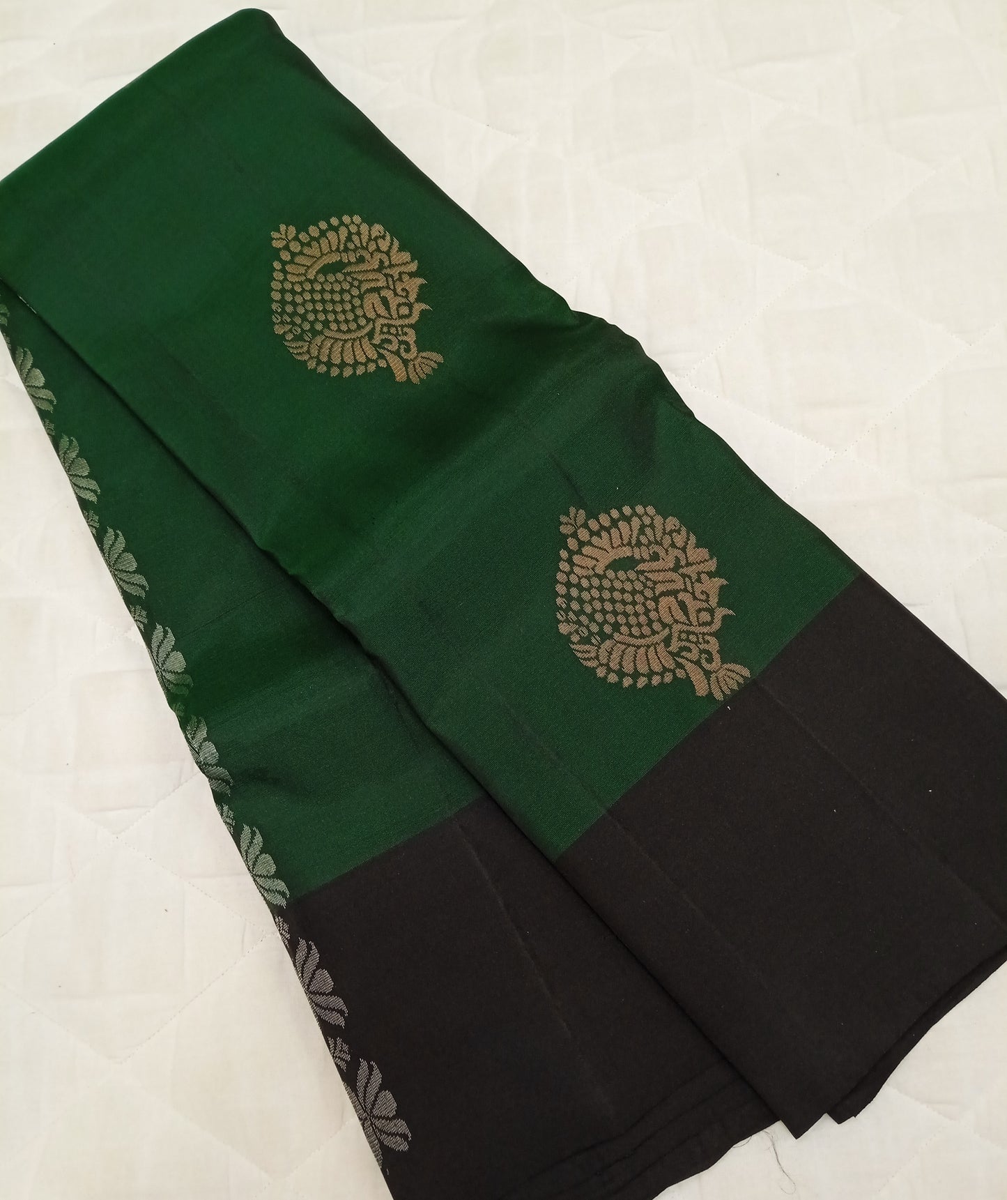 Uppada Soft Silk - Contrast