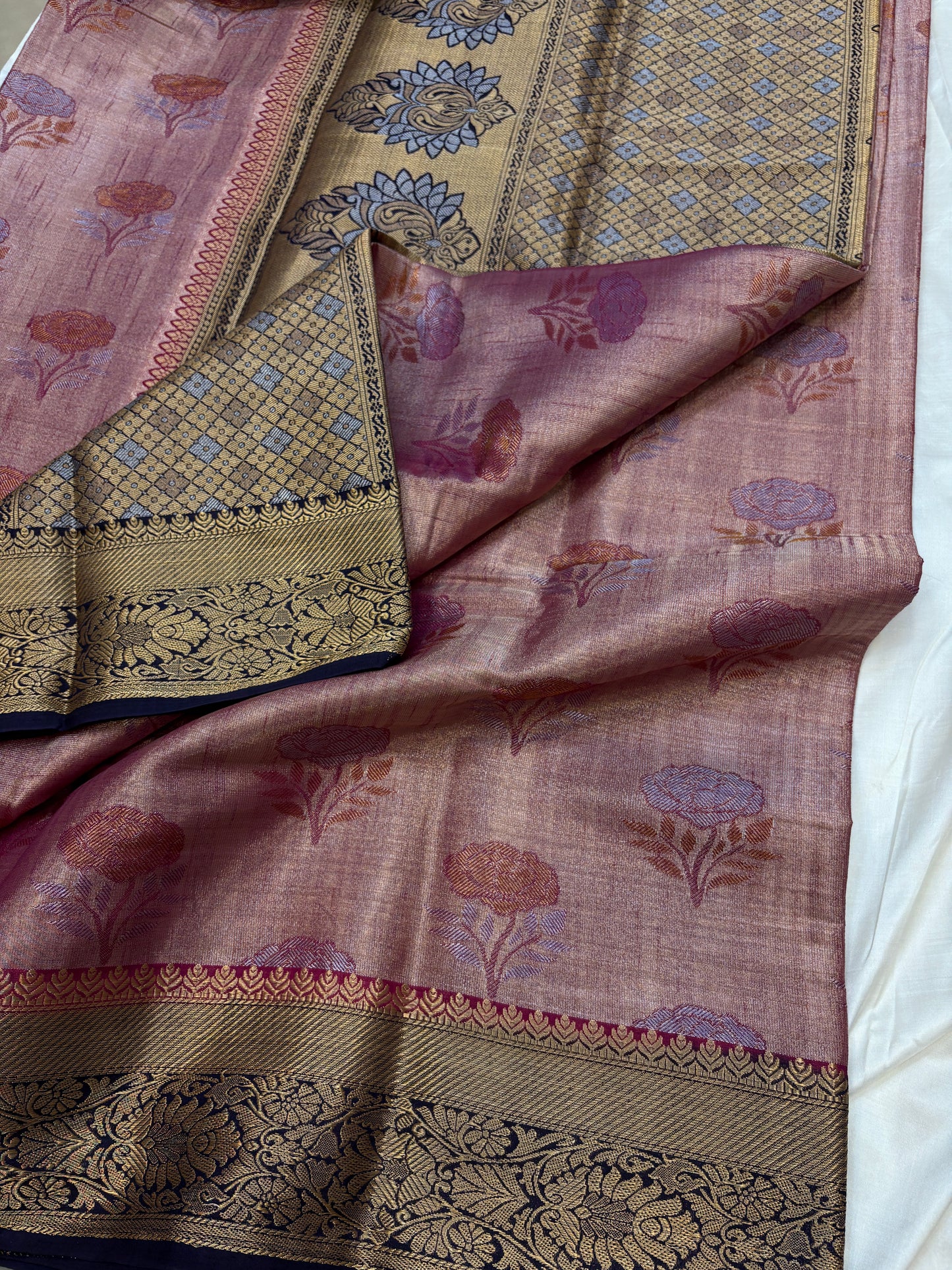 Tissue Banaras