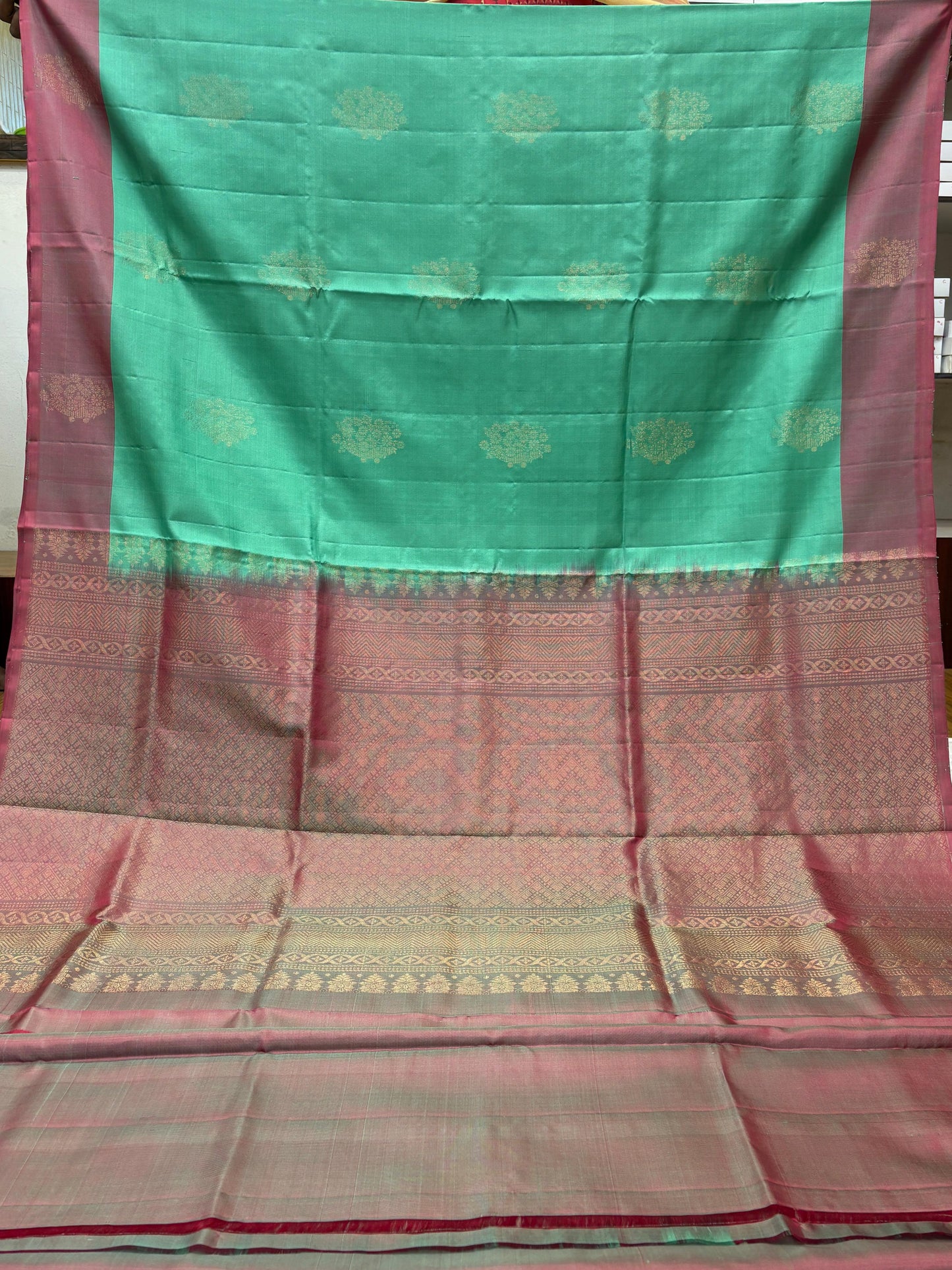 Soft silk  - contrast border