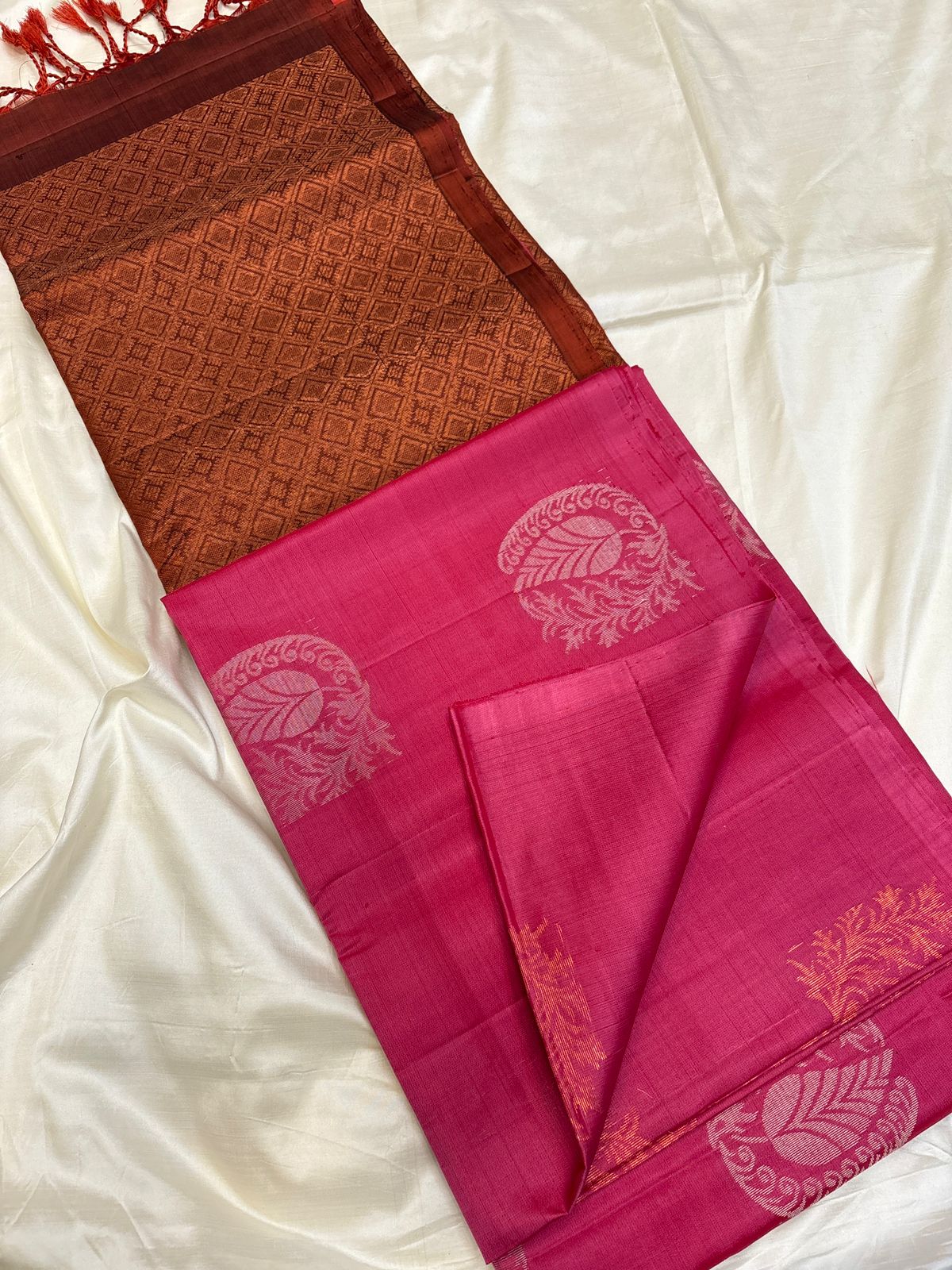 Diwali Sale -  Borderless Butta
