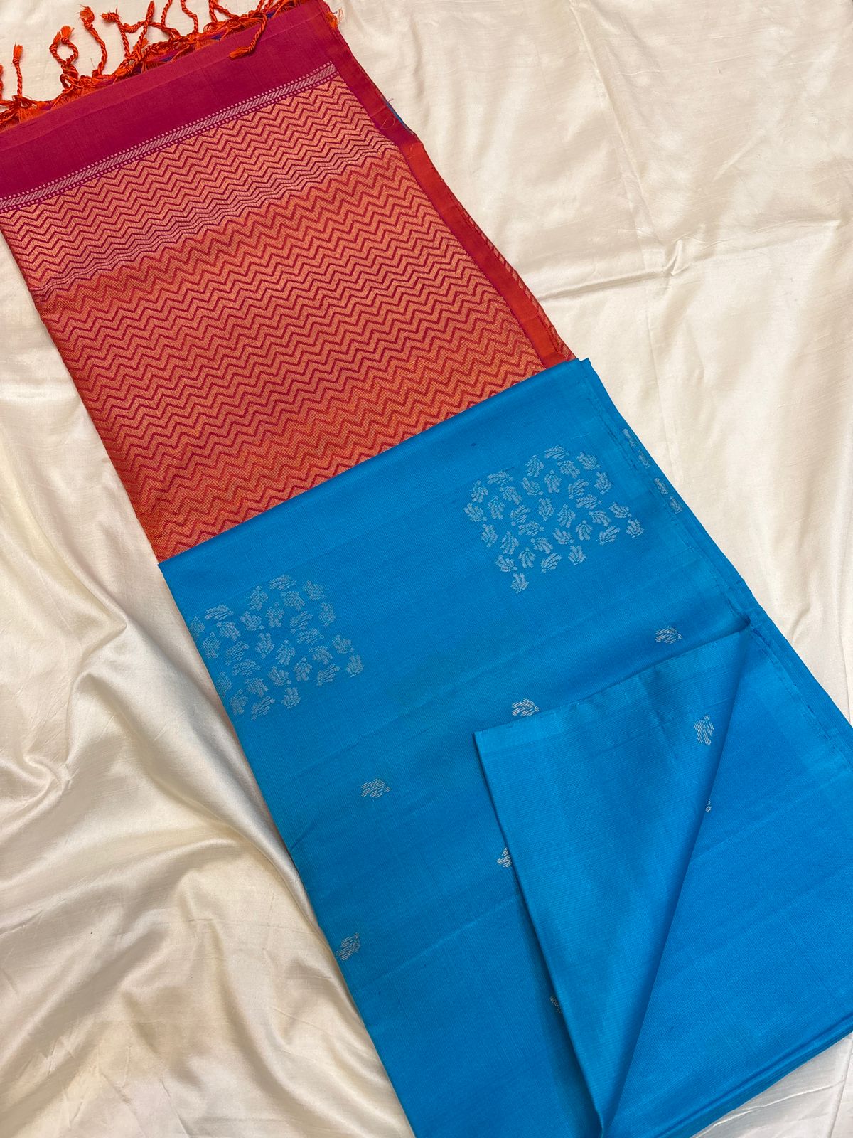 Diwali Sale -  Borderless Butta