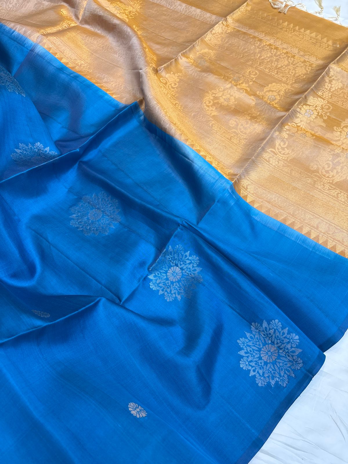Diwali Sale -  Borderless Butta