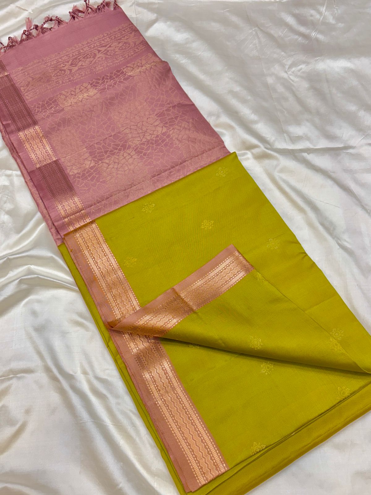Soft Silk - Veldhari borders