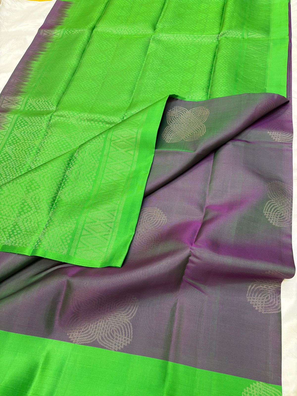 Violet -Green Soft Silk