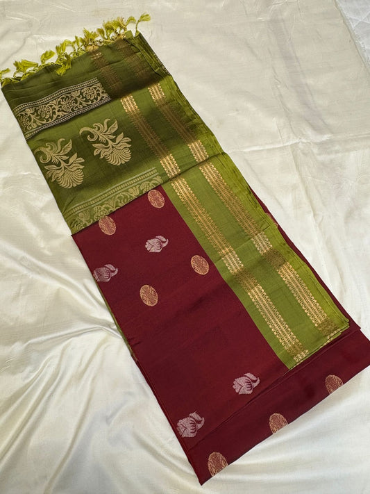 Maroon Rettapet
