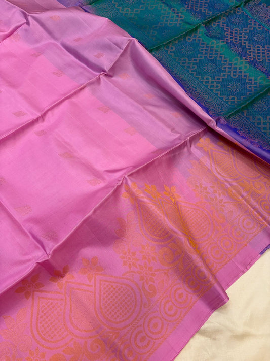 Reshmi Turning Soft Silk