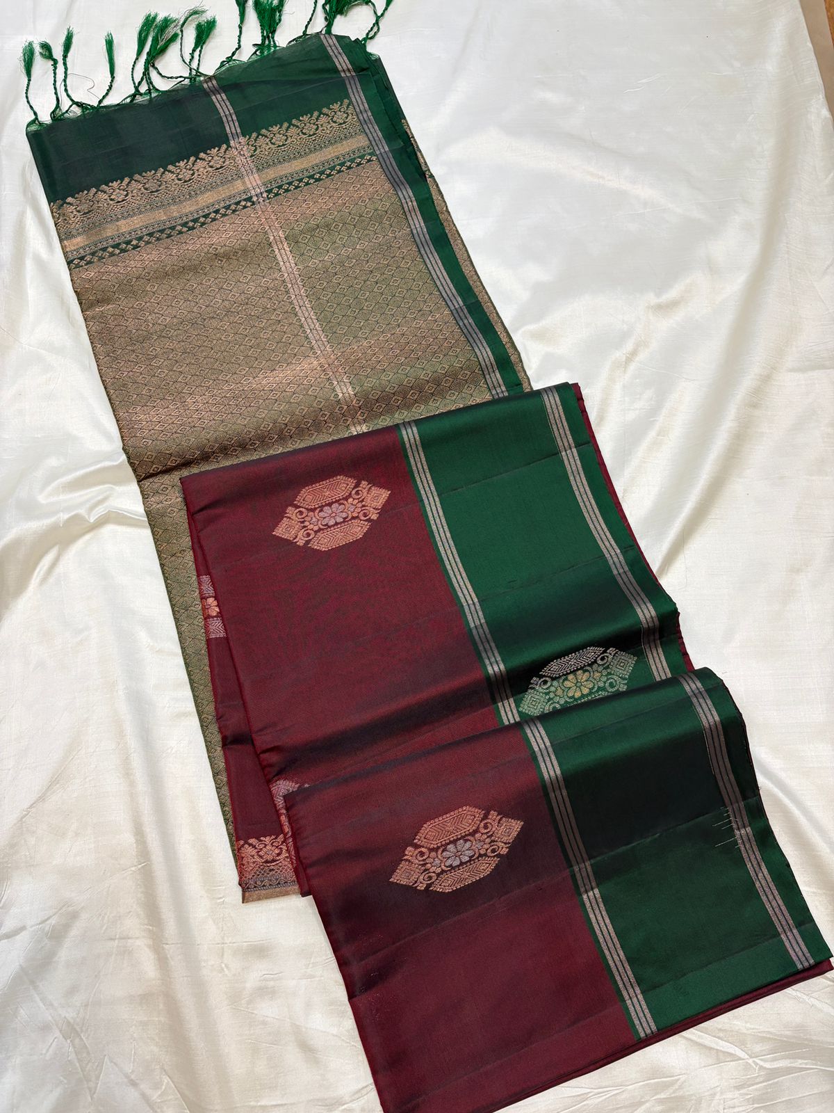 Uppada  Contrast Borders