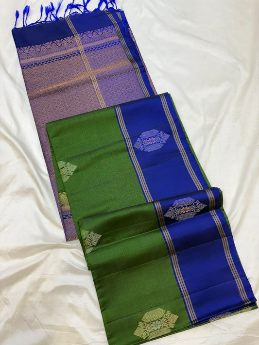 Uppada  Contrast Borders