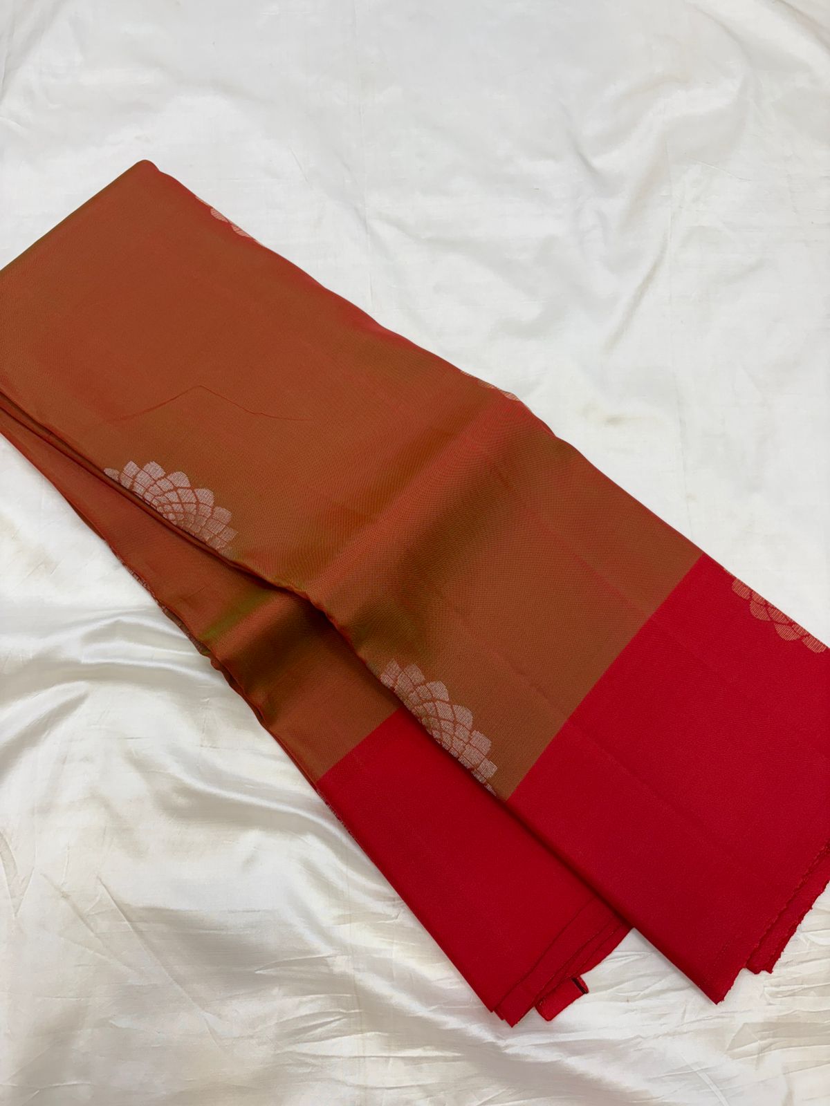 Uppada Soft Silk - Contrast