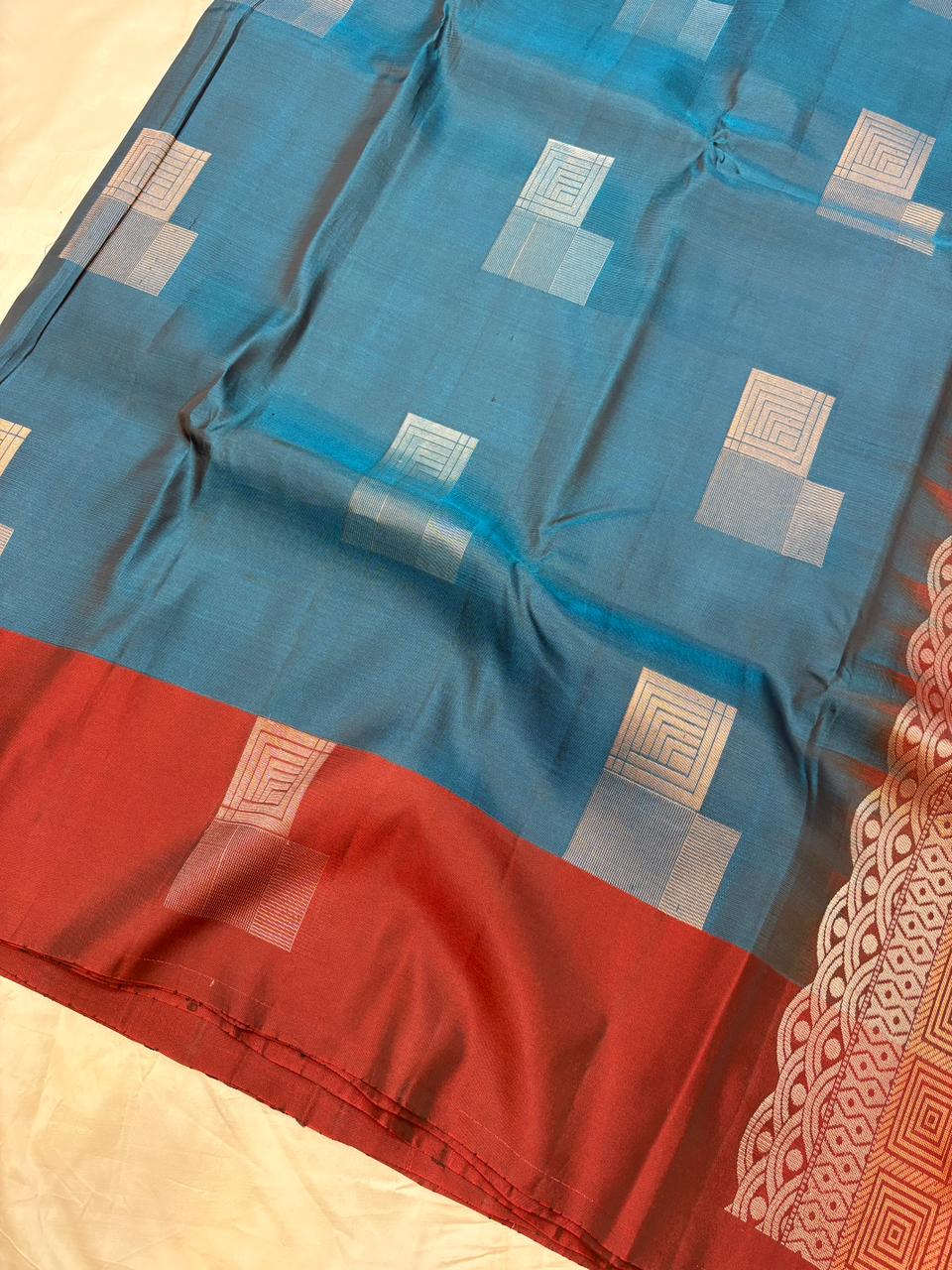 Uppada Soft Silk - Contrast