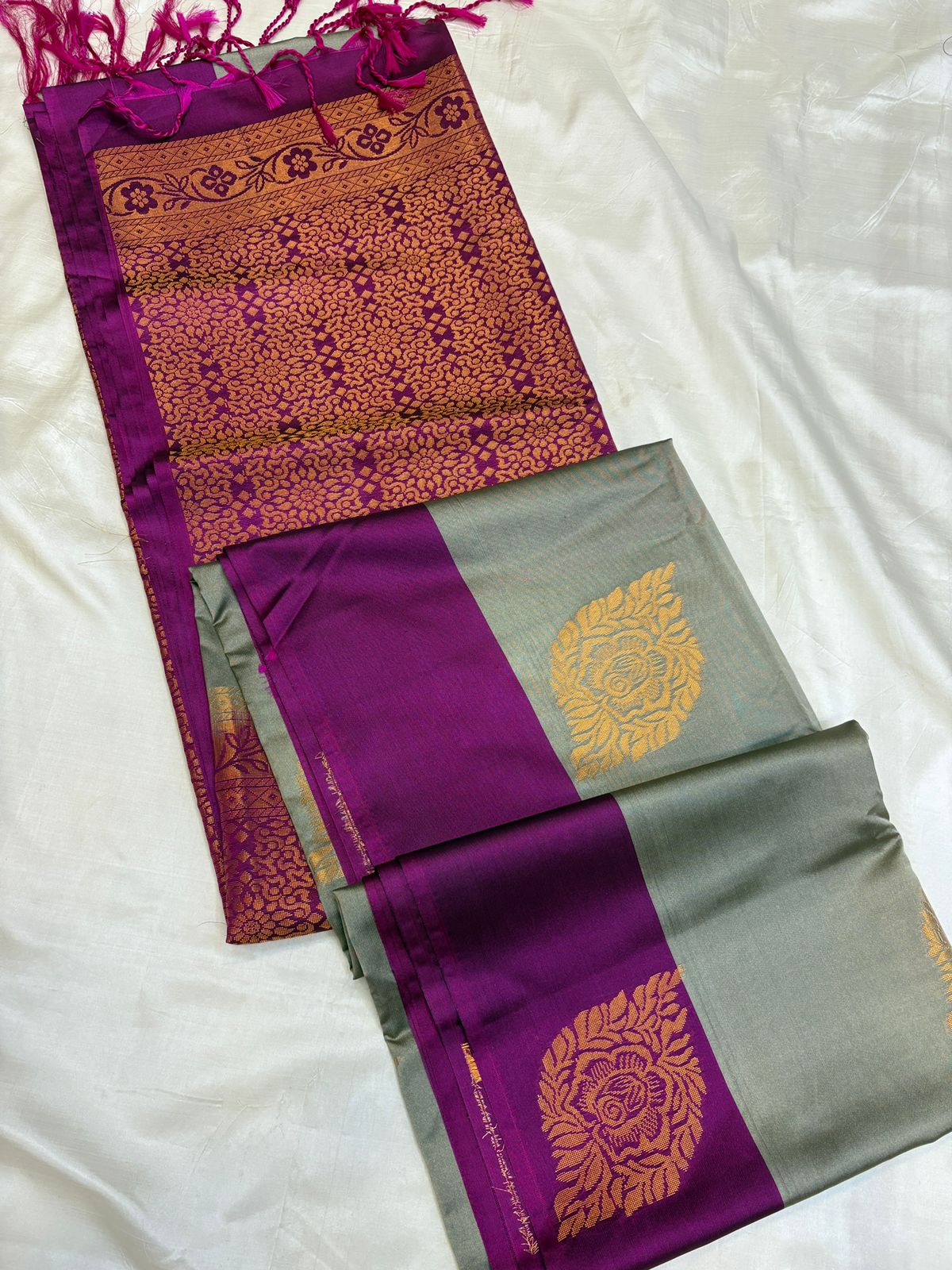 Semi Soft Silk - Contrast Border