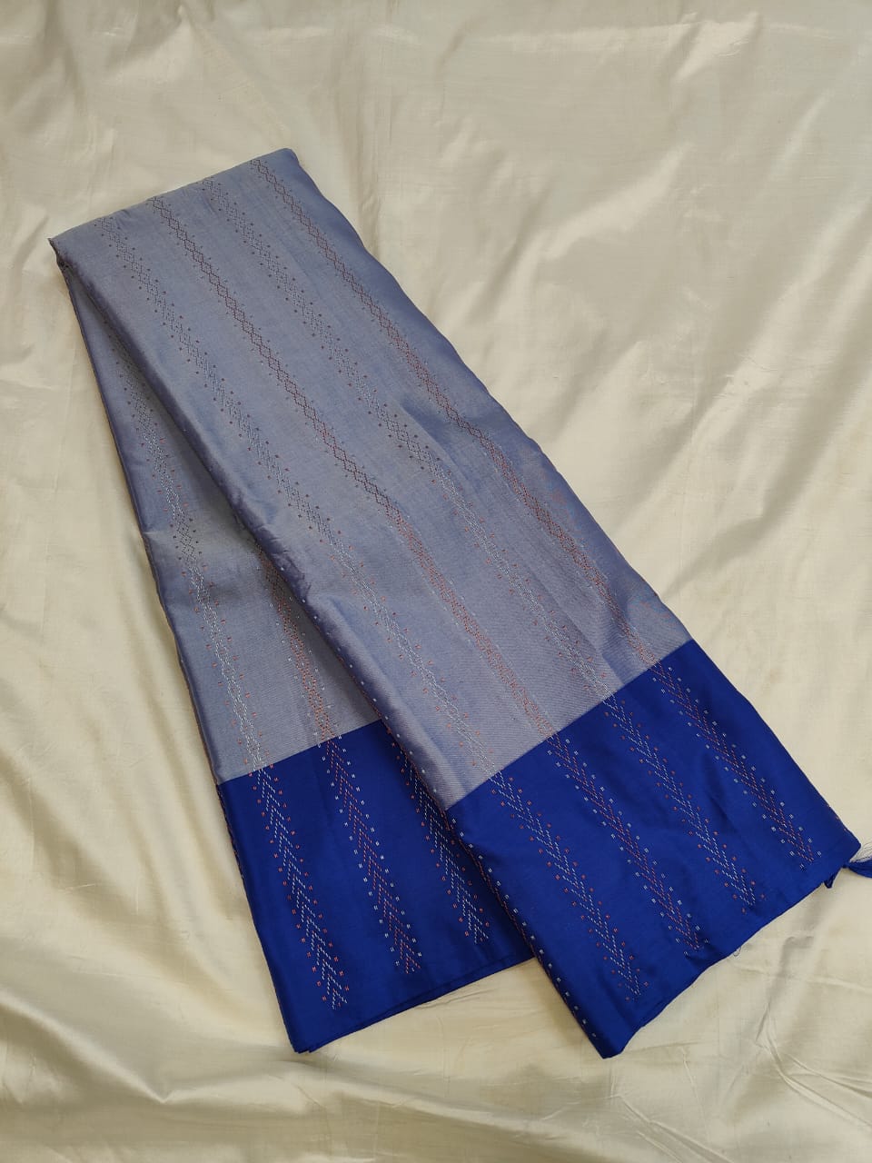 Vairaoosi Semi Silk