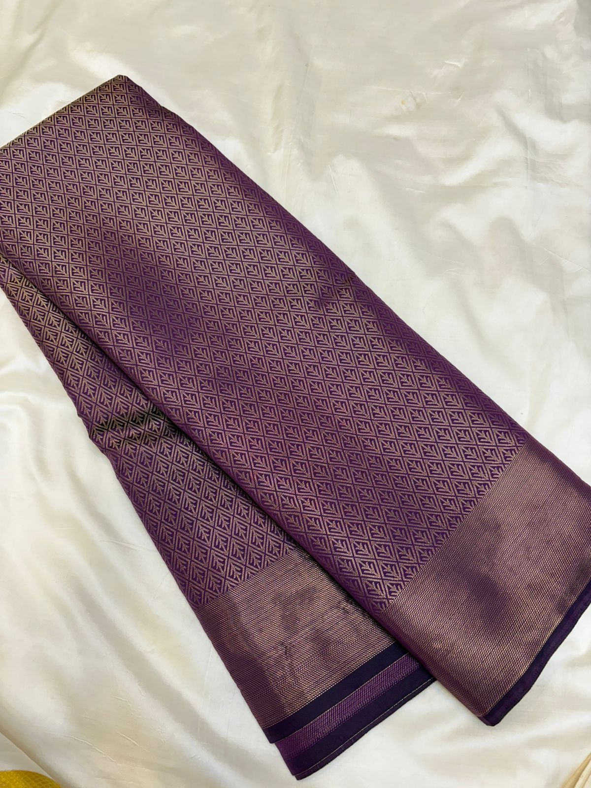 Semi Silk Brocade