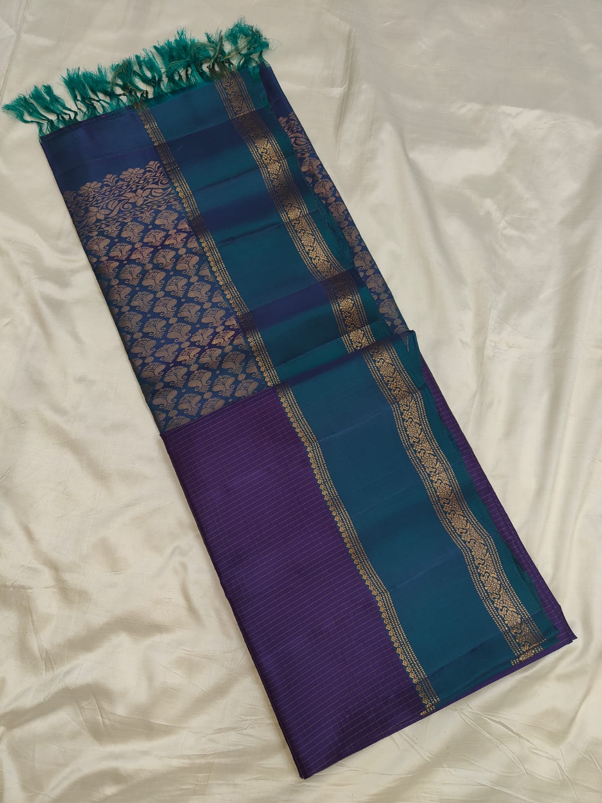 Rettapet Borders - Uppada silk