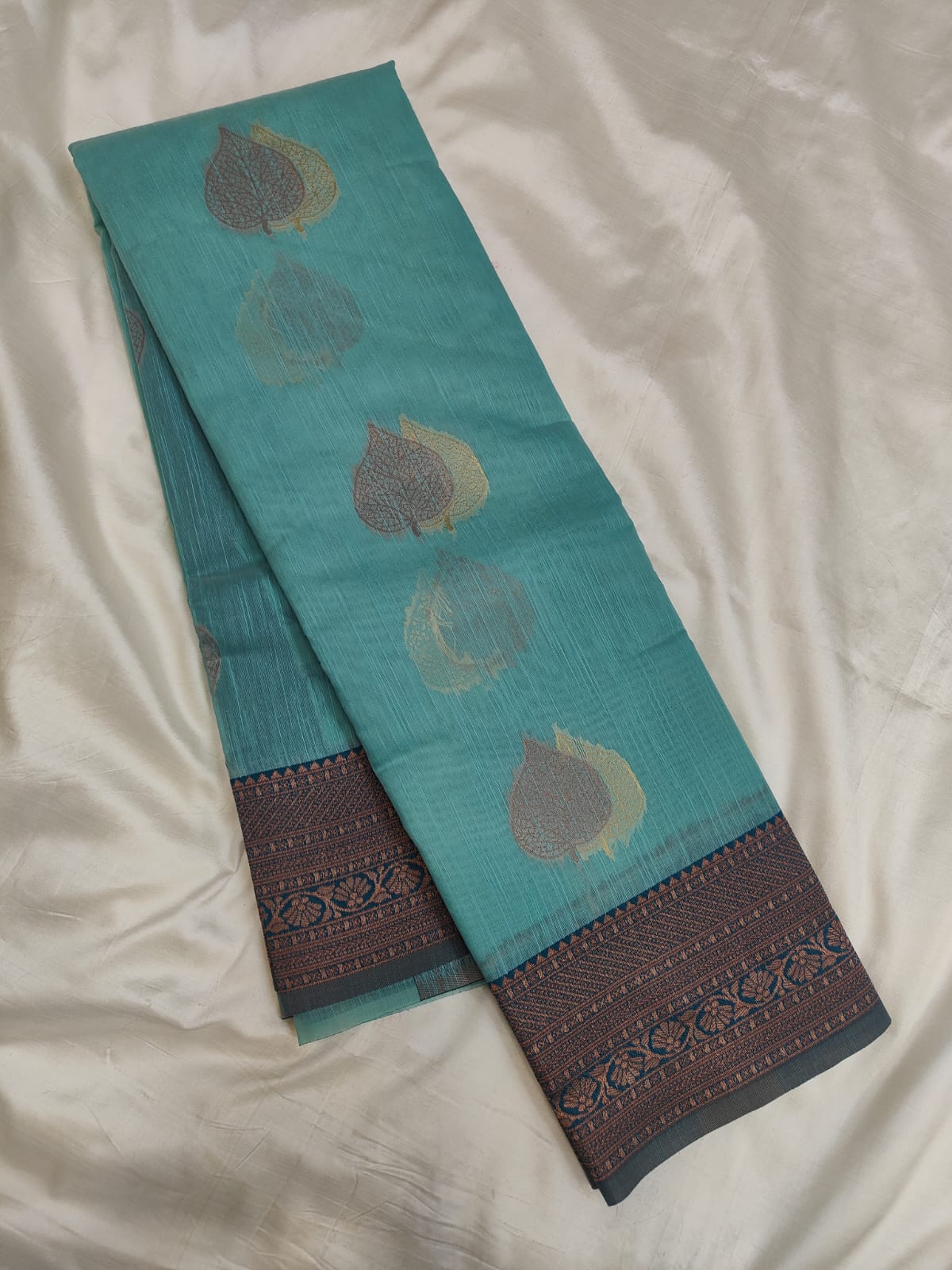 Semi Silk Meena Butta