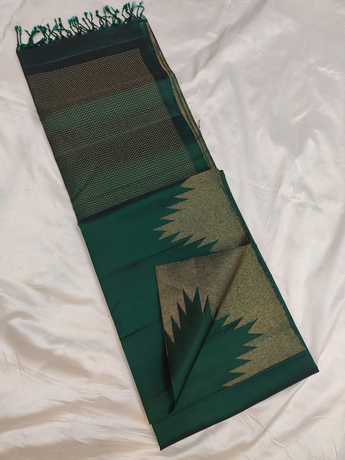 Signature Temple border
