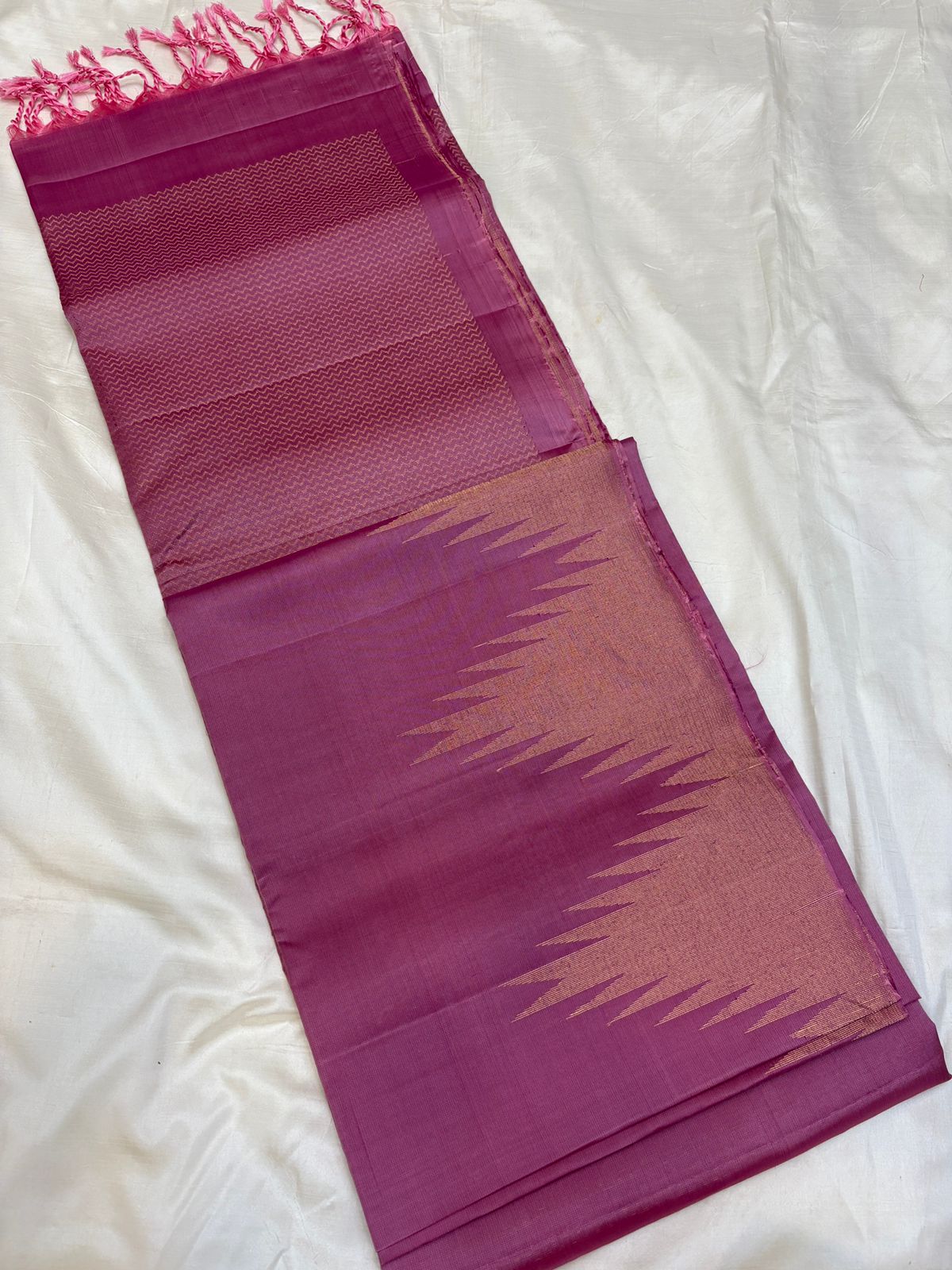 Signature Temple border
