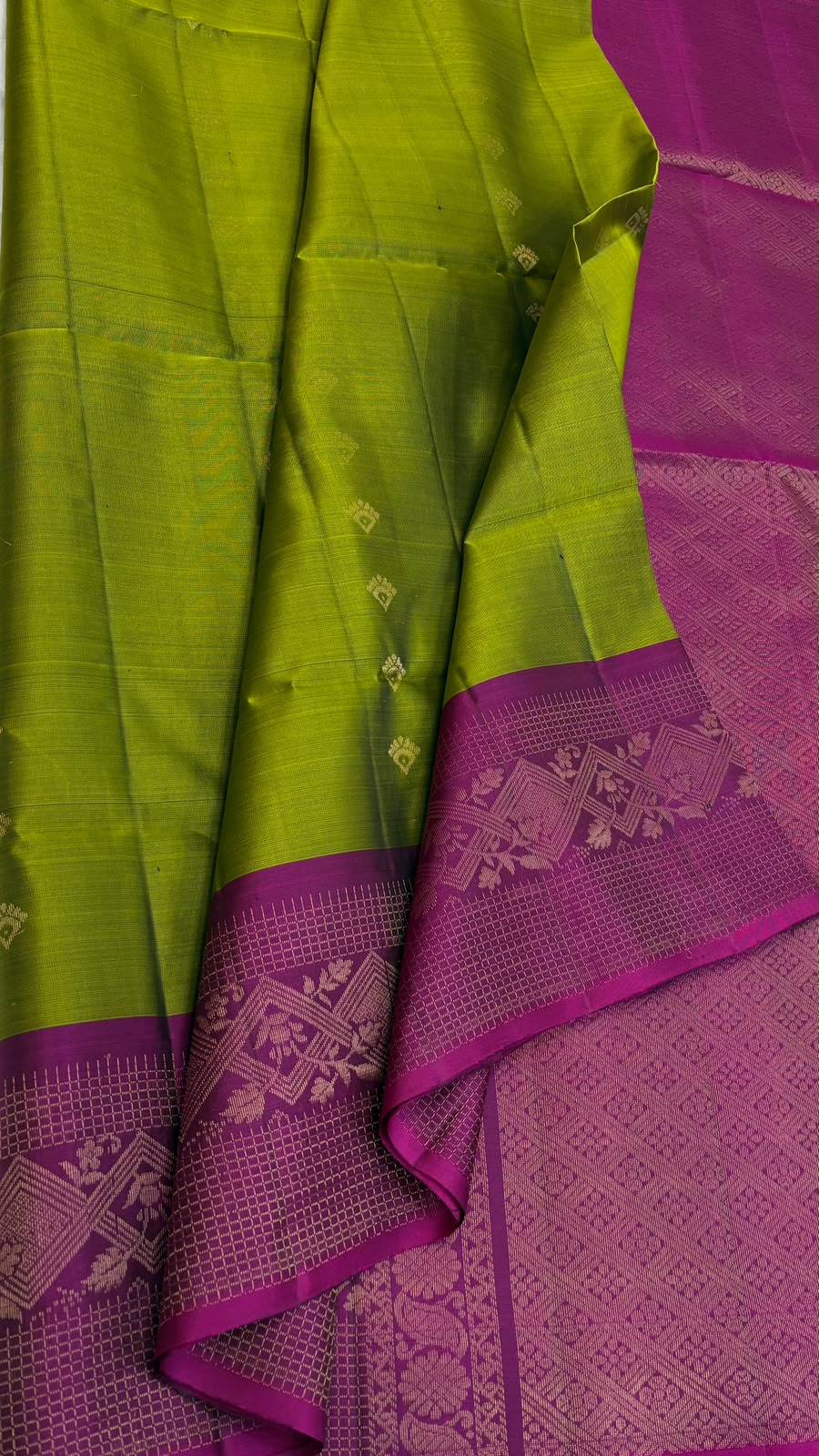 Turning Border Soft silk