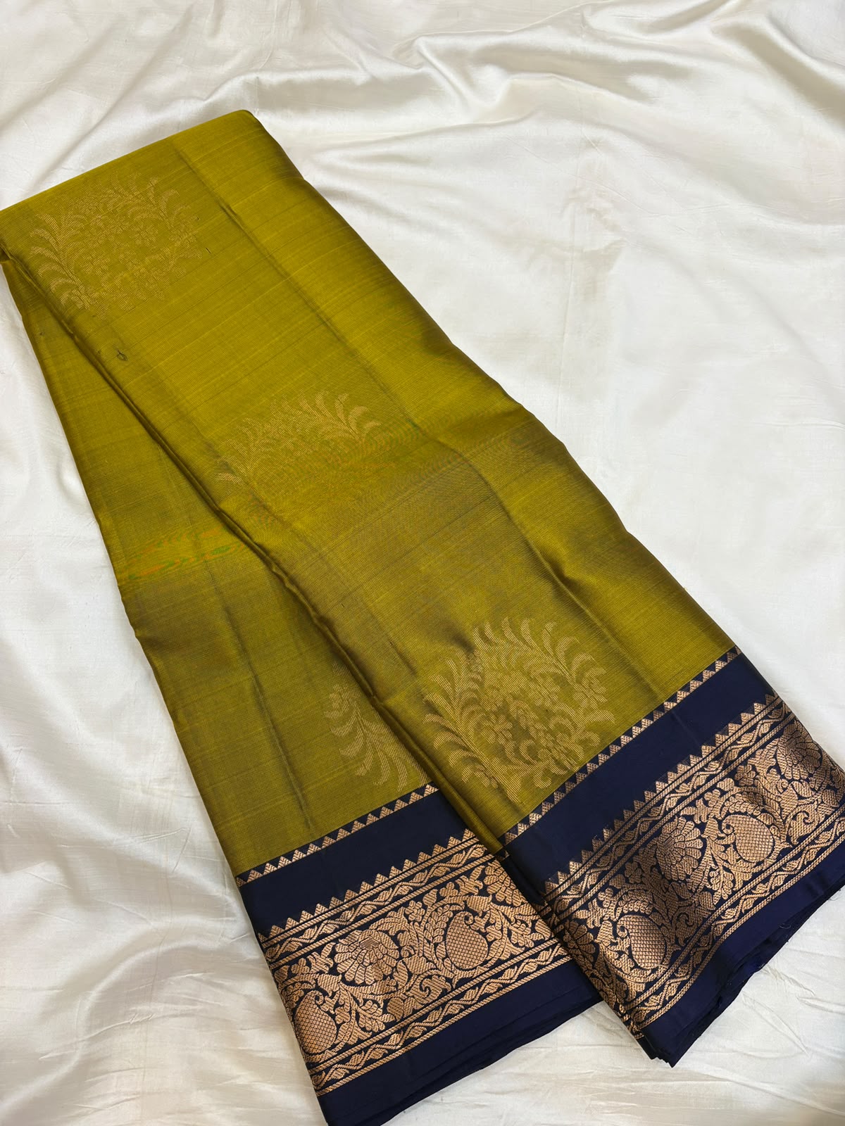 Kanchi Border Soft Silk