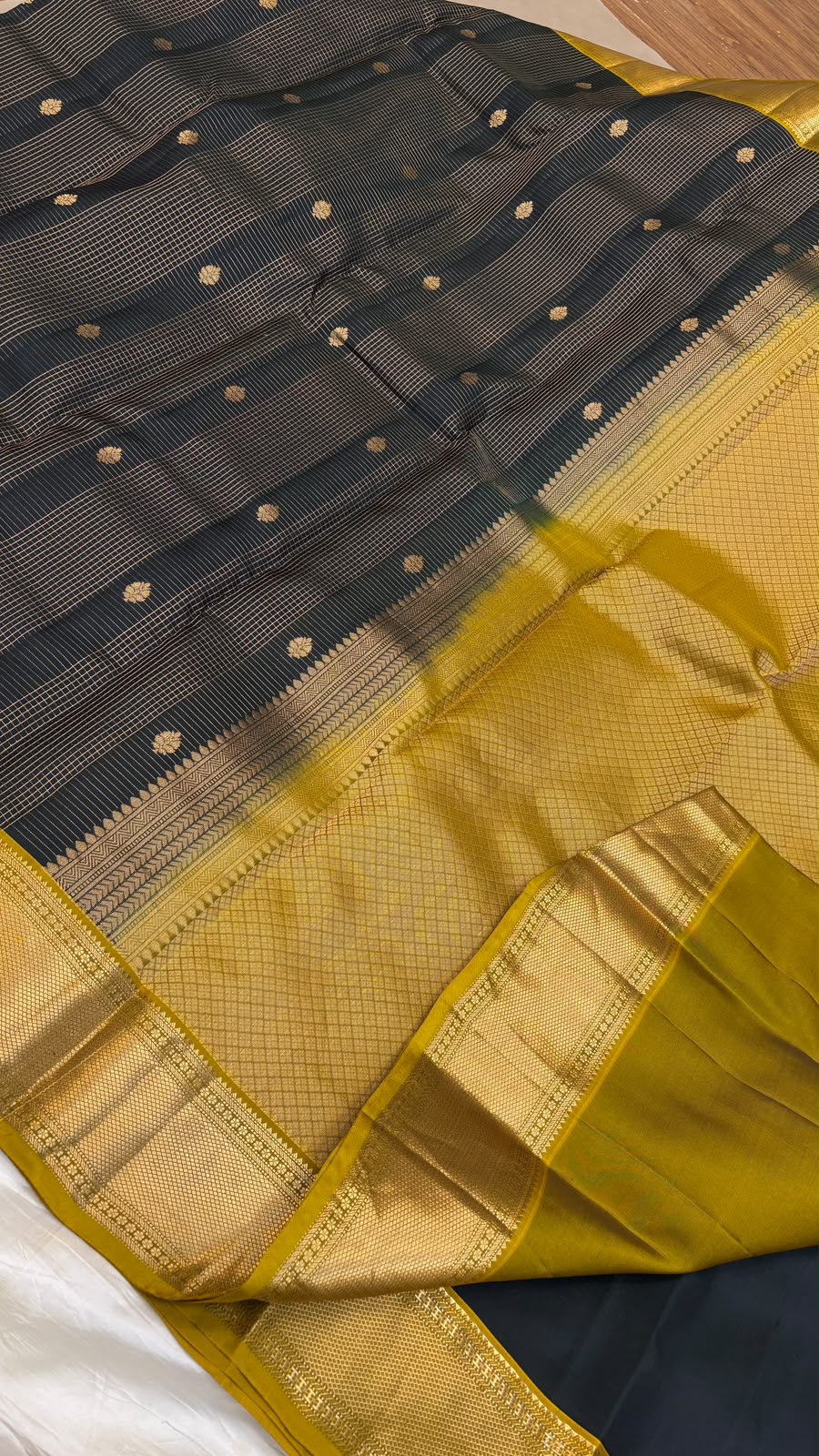 Vairaoosi Kanchi silk
