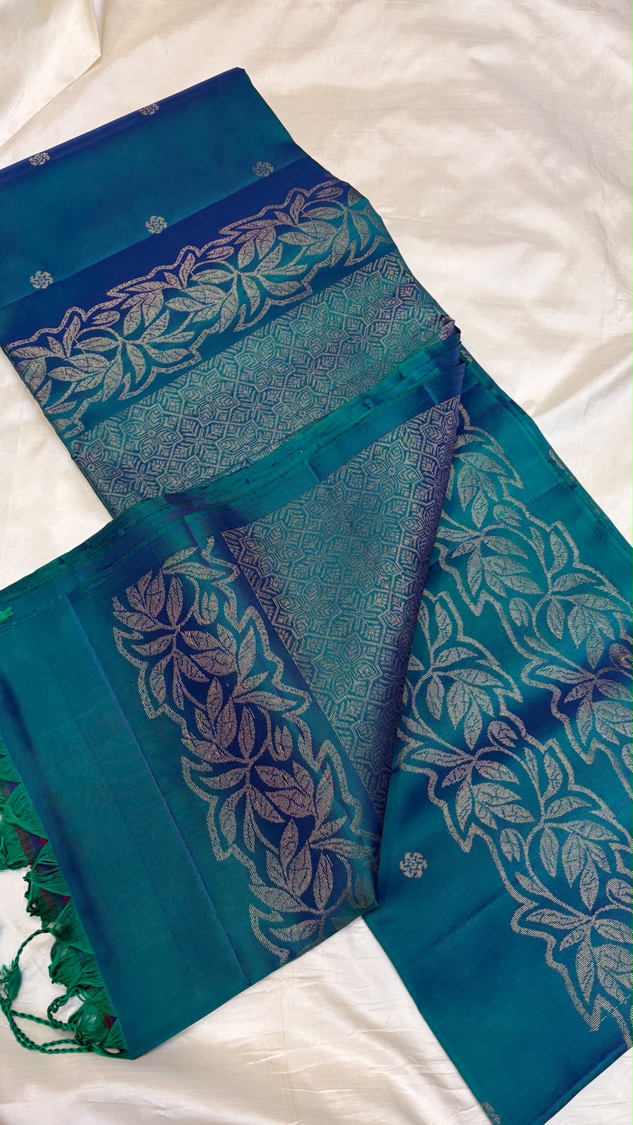 Floral Turning Border