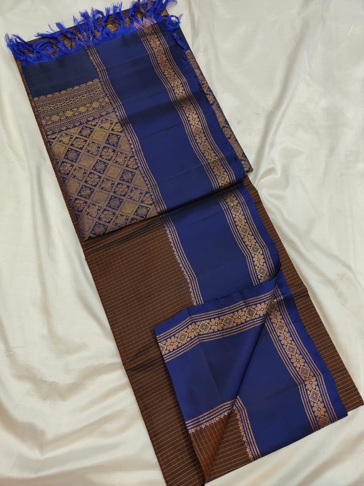 Rettapet Borders - Uppada silk