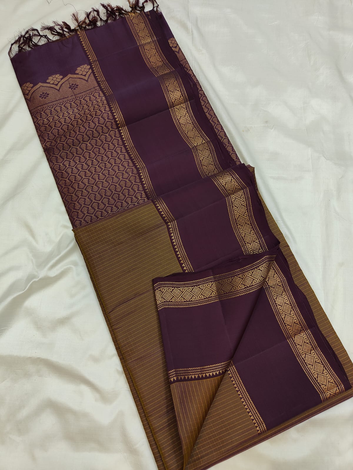 Rettapet Borders - Uppada silk