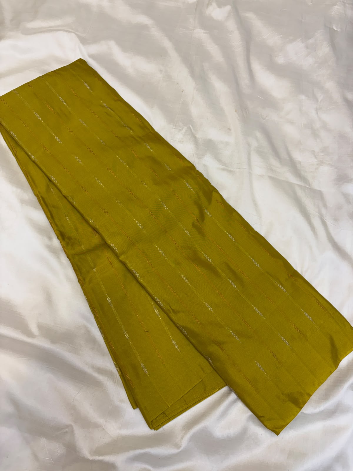 Vairaoosi Semi Silk