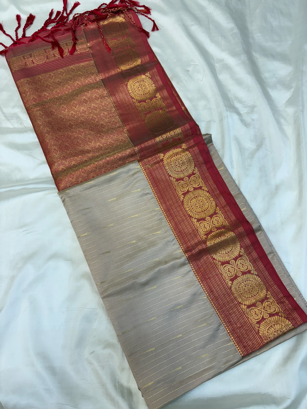 Vairaoosi semi soft silk